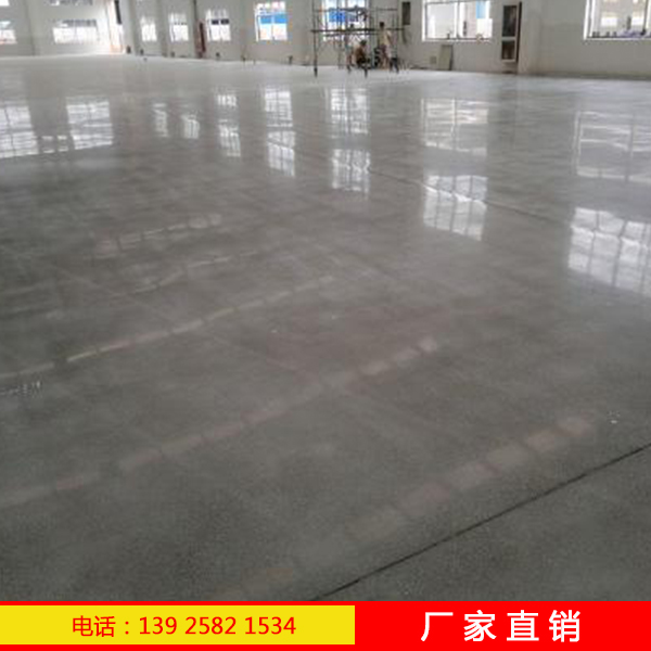混凝土硬化劑?提高混凝土的耐磨性、抗壓性、致密性